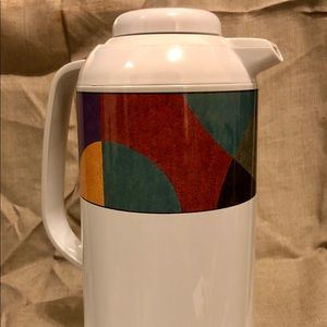 VINTAGE NEW IN BOX THERMAL CARAFE